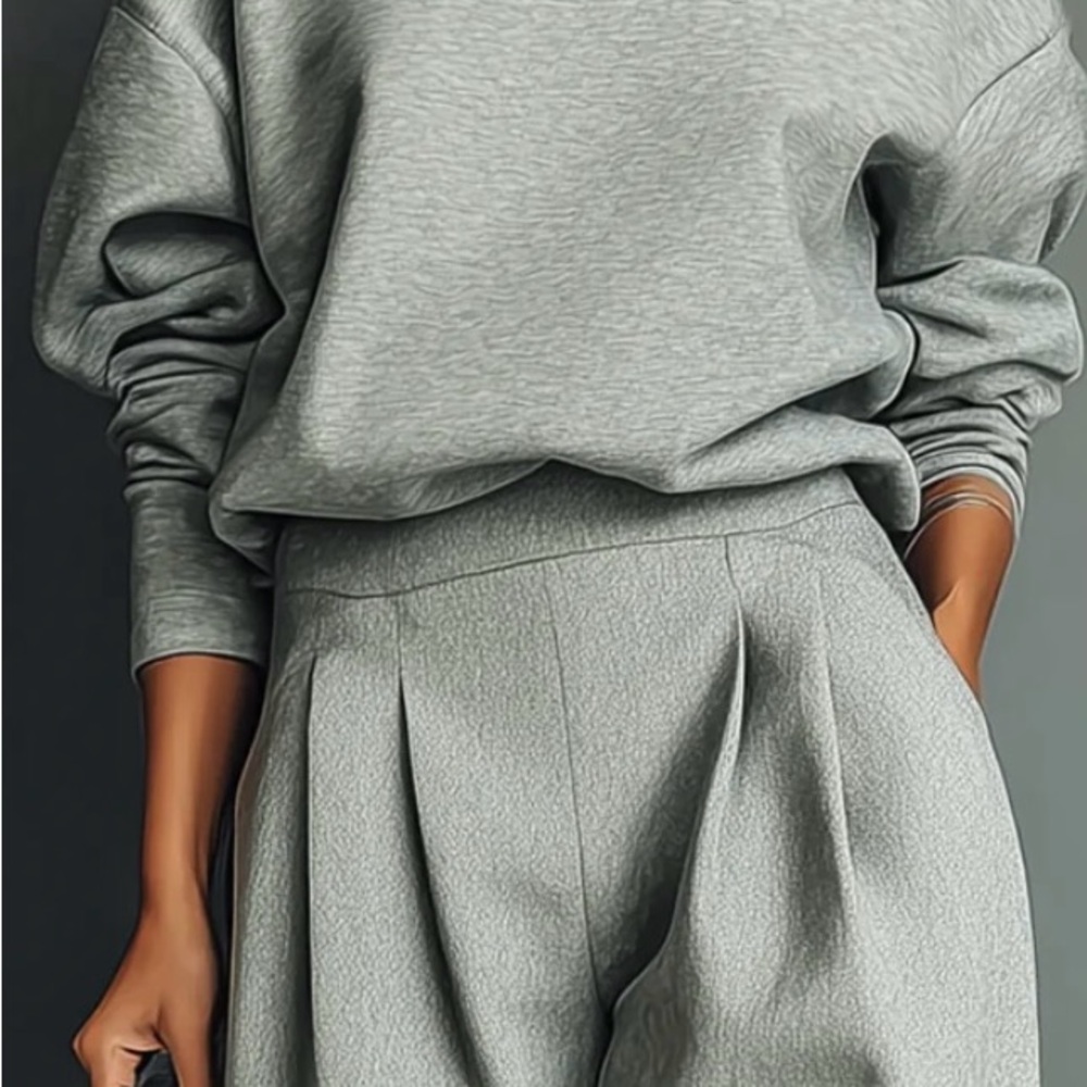 Casual Gray Sweatshirt and Pants Set